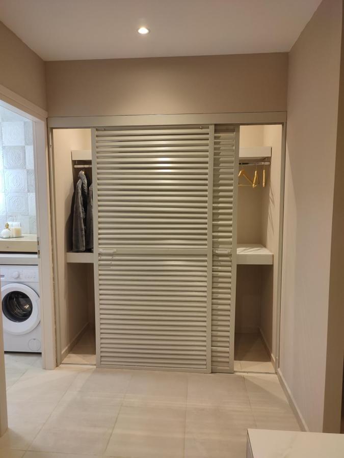 Gratelia Apartment 담노니 외부 사진