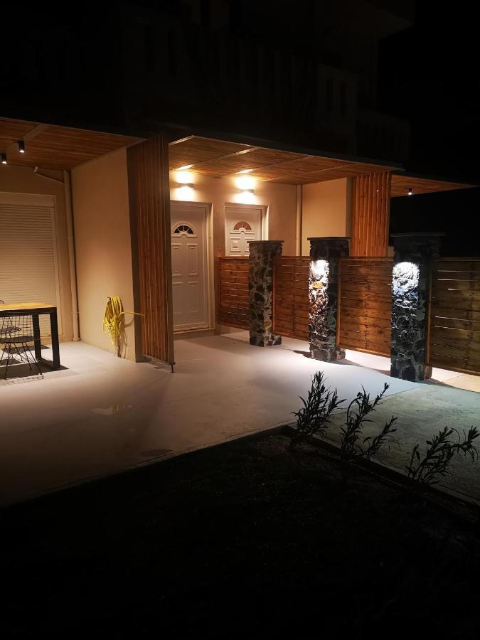 Gratelia Apartment 담노니 외부 사진